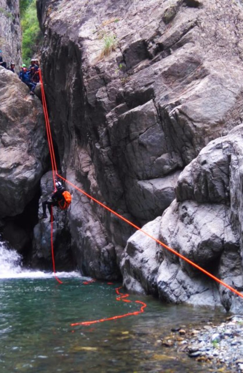 canyoning-Calabria-itinerari-medio-facili Canyoning-Calabria